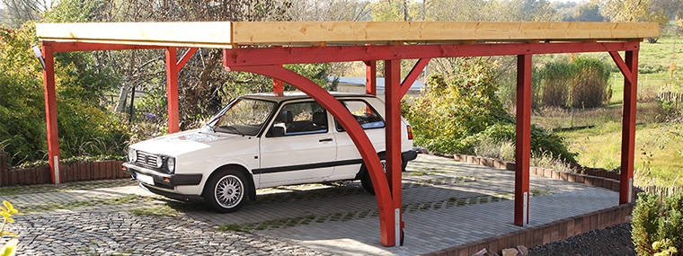 Holzcarport richtig pflegen