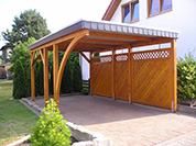 Carport 310x510 cm · Lärche · Schindelblende 1-reihig schwarz · 1 Leimholzbogen · Massivzaun Ravenna