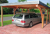 Carport 410x600 cm · Lärche · Schindelblende 1-reihig Echtschiefer · 1 Leimholzbogen