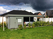 Carport 410x800 cm · Kiefer kdi · Abstellraum 200 cm · rechte Längsseite geschlossen (Wandelemente) · vom Kunden grau gestrichen