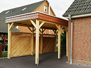 Carport 310x800 cm · Lärche · Schindelblende 1-reihig Echtschiefer · Pfostenlänge ca. 300 cm