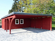 Carport 610x900 cm · Fichte · Schindelblende 1-reihig Echtschiefer · 1 Leimholzbogen · Abstellraum 335 cm · vom Kunden gestrichen