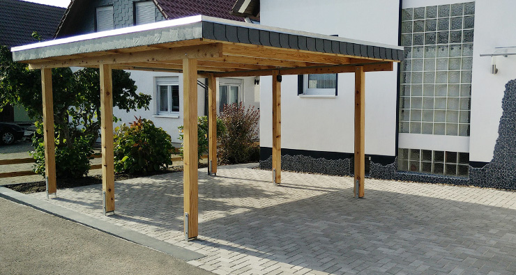 Carport 310 x 510 cm · Lärche · Schindelblende 1-reihig Echtschiefer · Winkelabdeckleiste